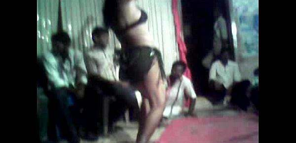  Telugu aunty sex dance in road